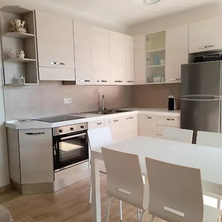 And Garden Apartment *
